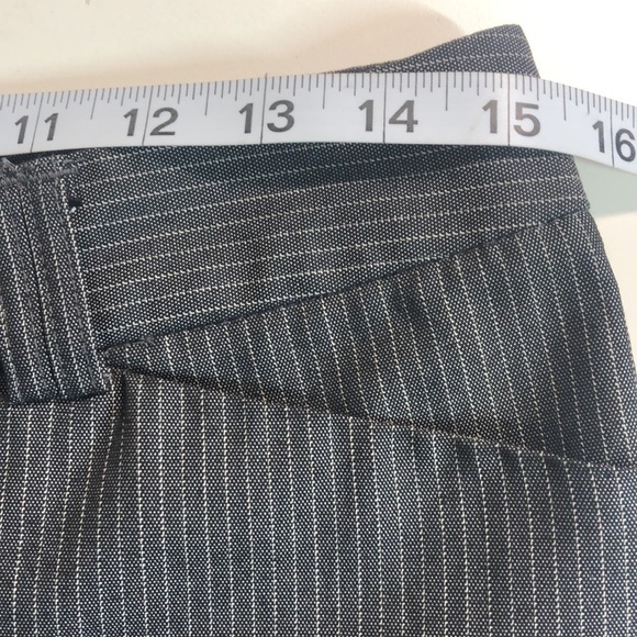 Express editor gray, size 6, pants with straight vertical lines - Picture 11 of 12